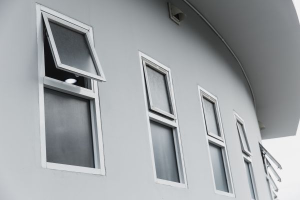 Cost of Awning Windows Installation in Miami